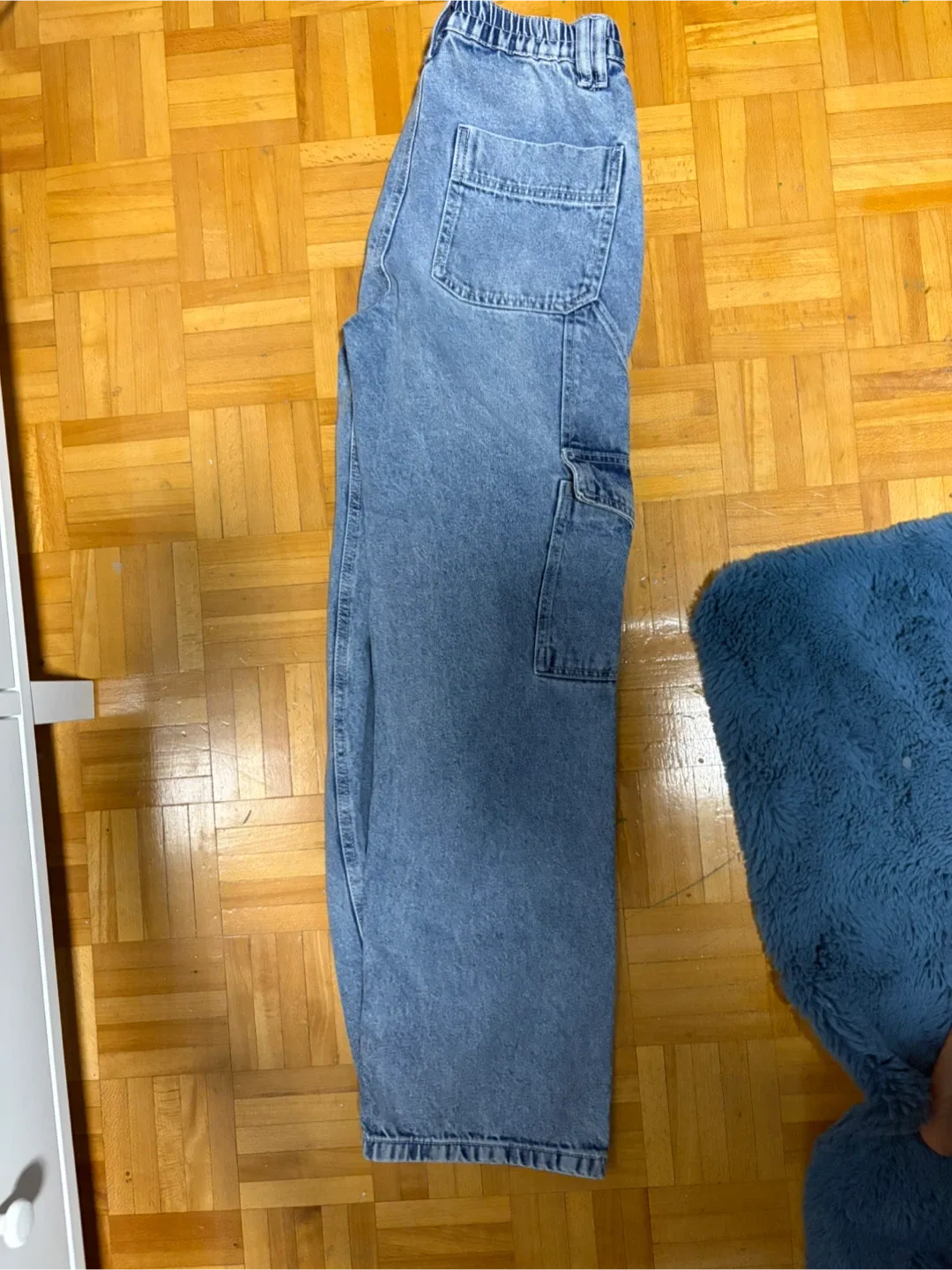 Ardene XS Light Wash Cargo Pants image indicator(3)
