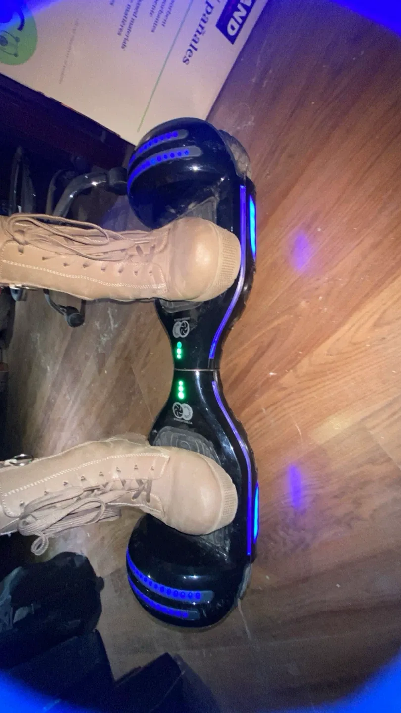 Gyrocopters Prime All-Terrain Hoverboard image indicator(2)