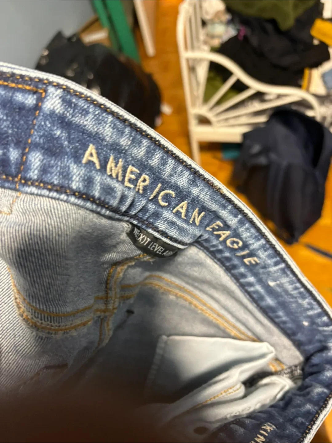 American Eagle Ripped Jeans - Size 29x30 image indicator(4)