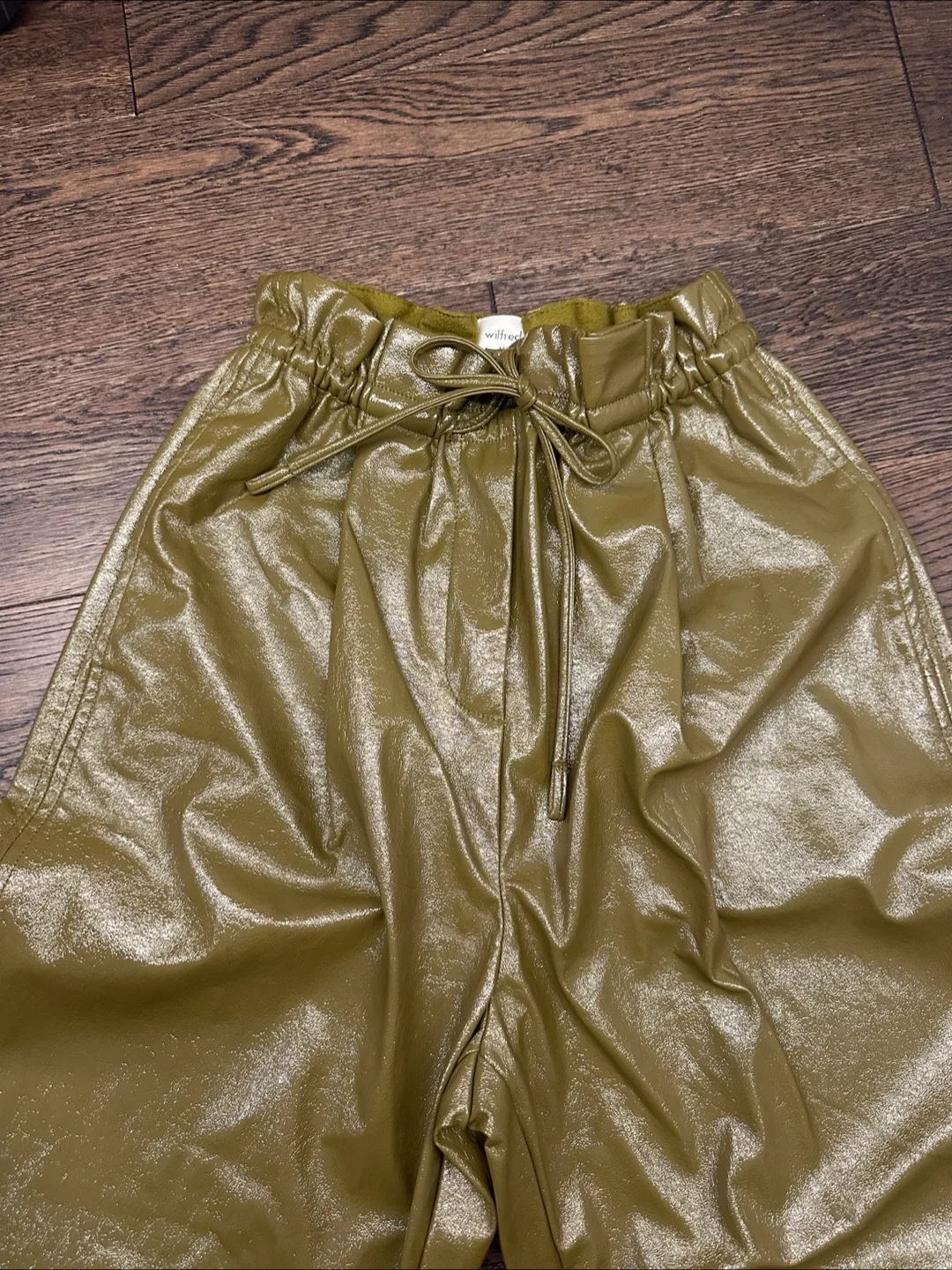 Wilfred Olive Green Faux Leather Pants - Size XS image indicator(2)