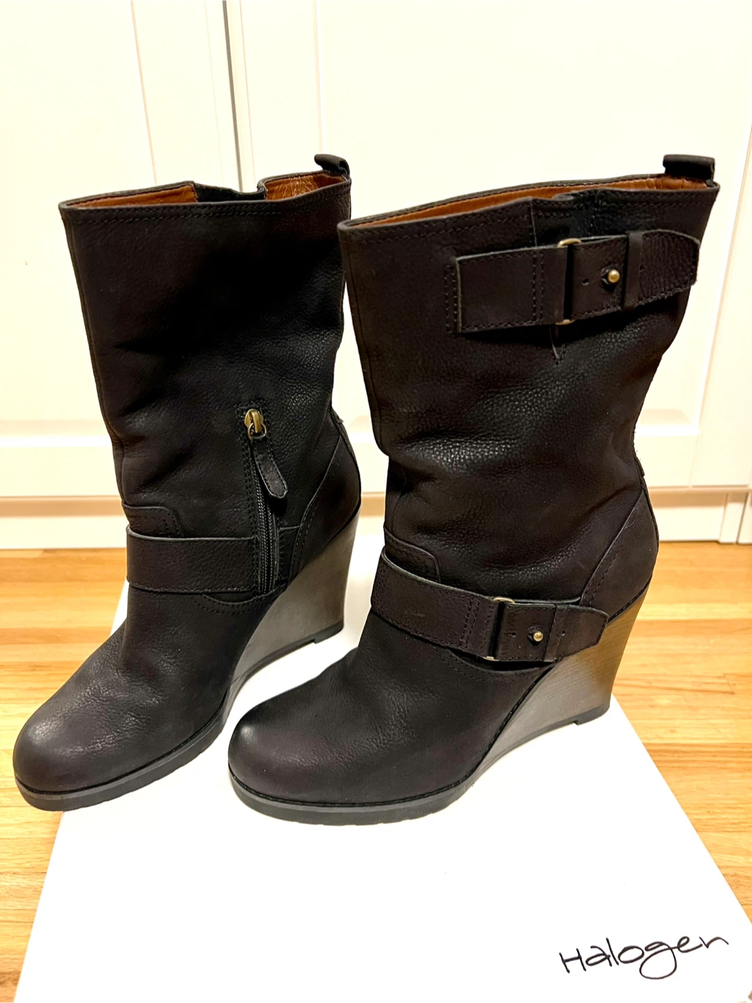 Brand new leather wedge boots