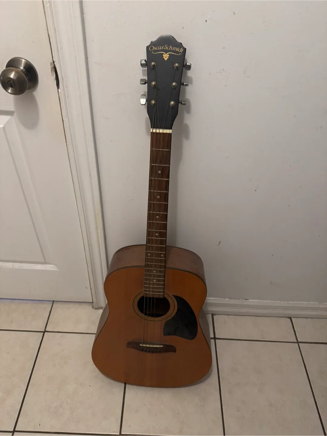 Oscar Schmidt Acoustic Guitar