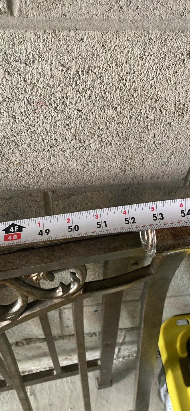 Beautiful Brass  bed ,  size Double  with Design image indicator(2)