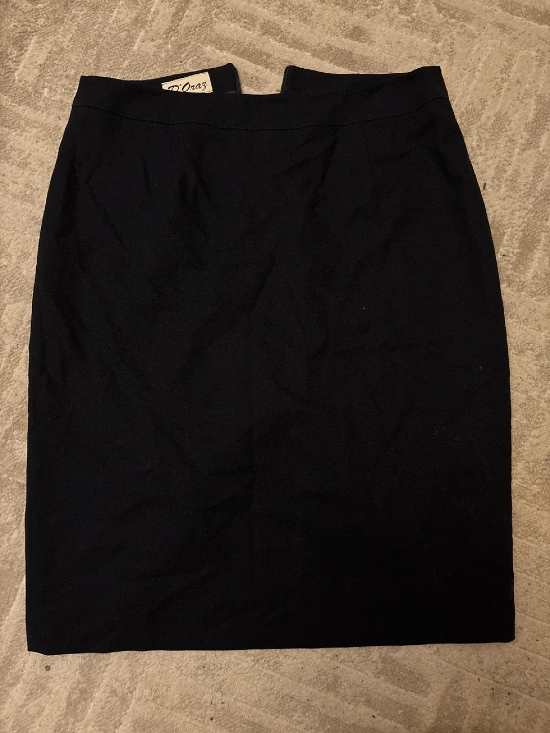 D'Oraz Black Wool Skirt - Size14