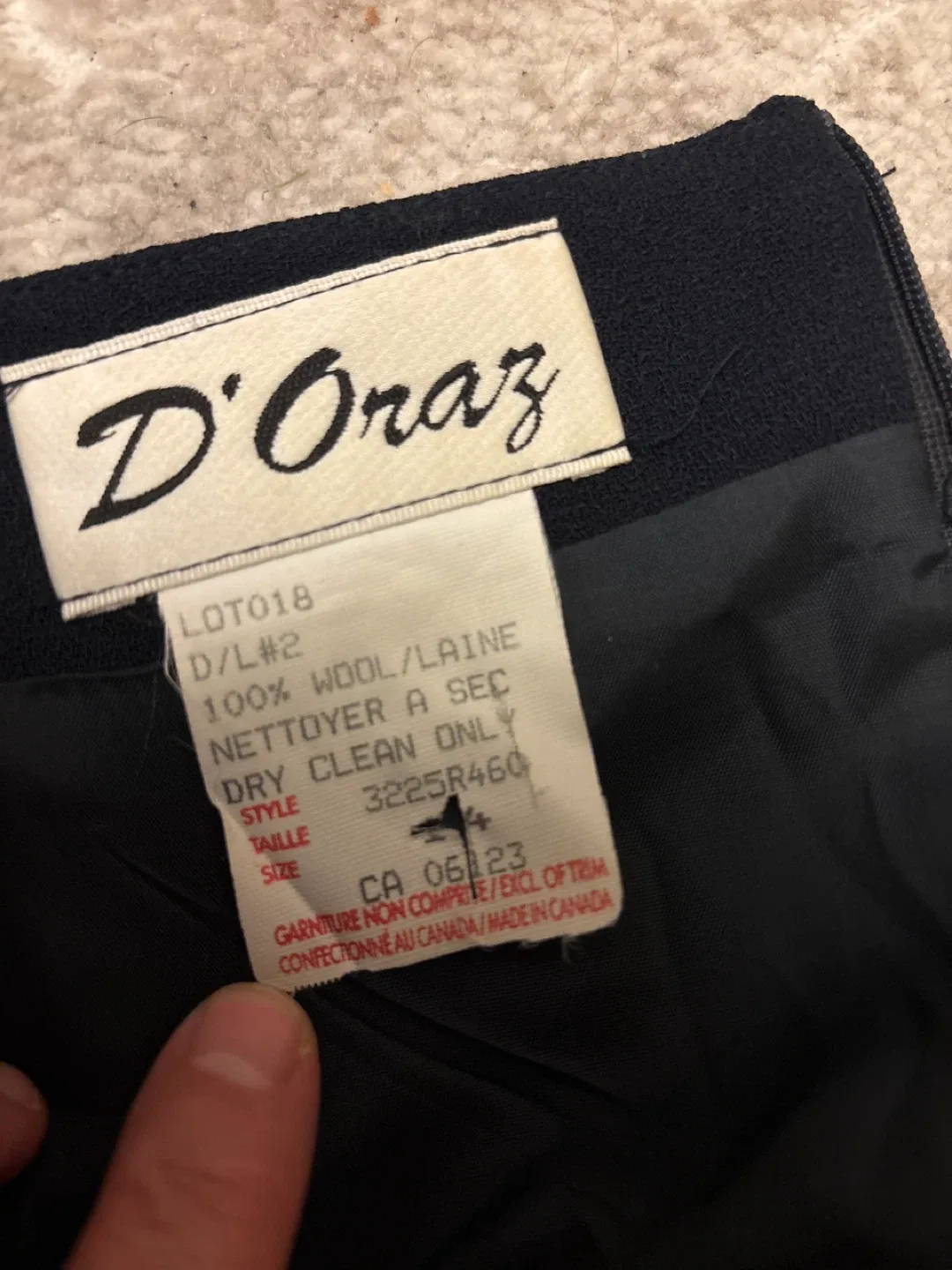 D'Oraz Black Wool Skirt - Size14 image indicator(3)
