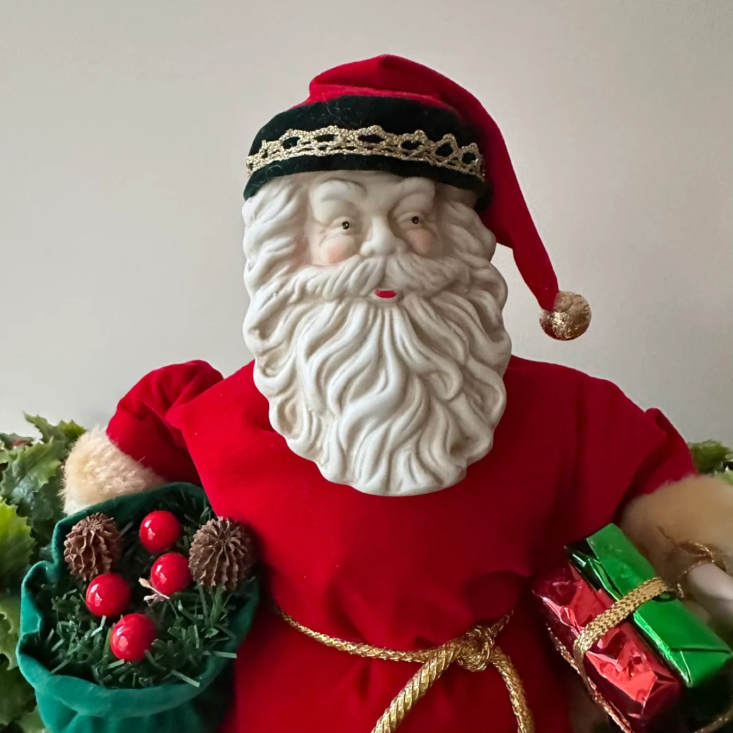 Santa tree or table topper image indicator(3)