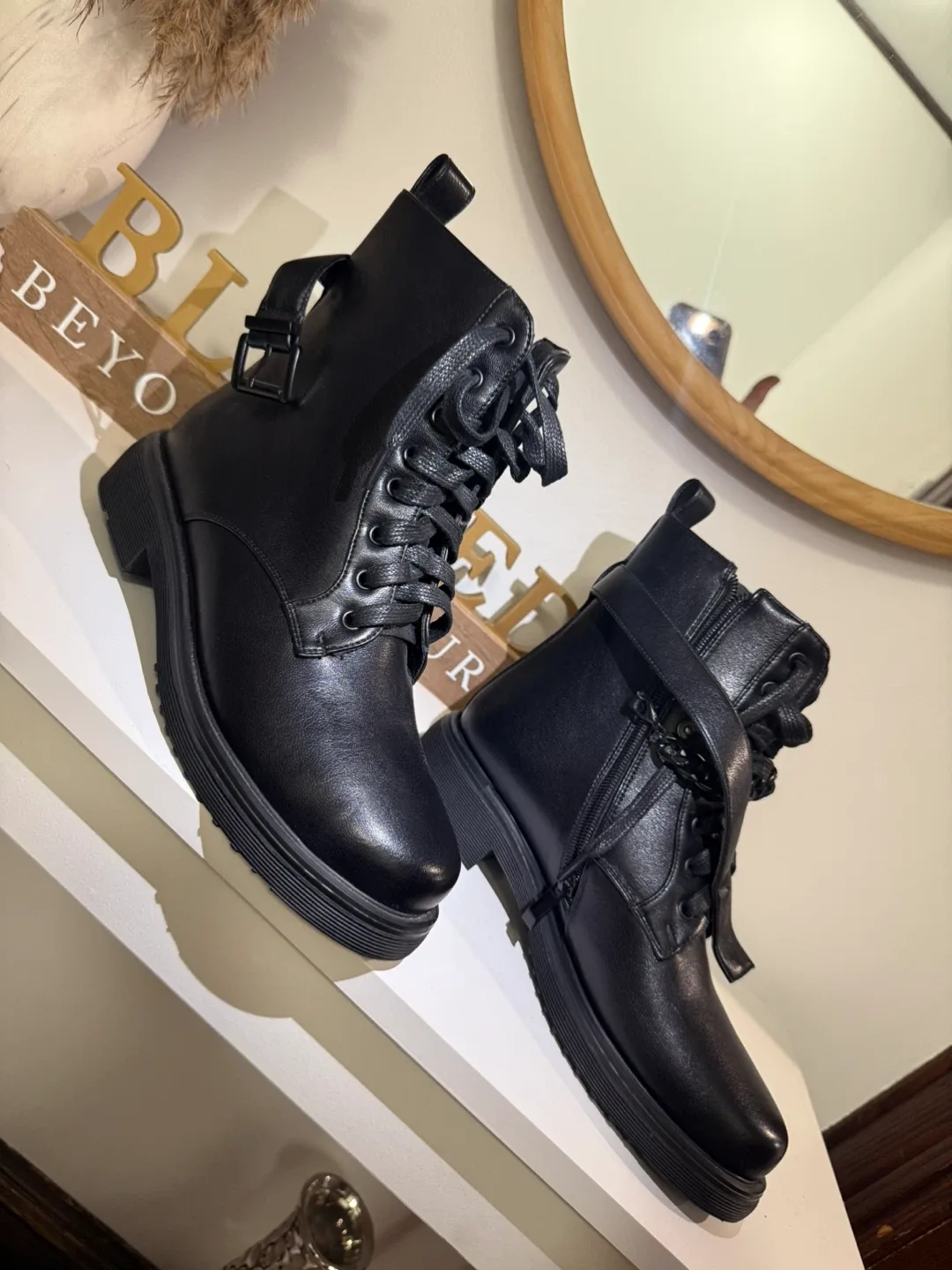 Black Ankle Boots Size 6 image indicator(3)