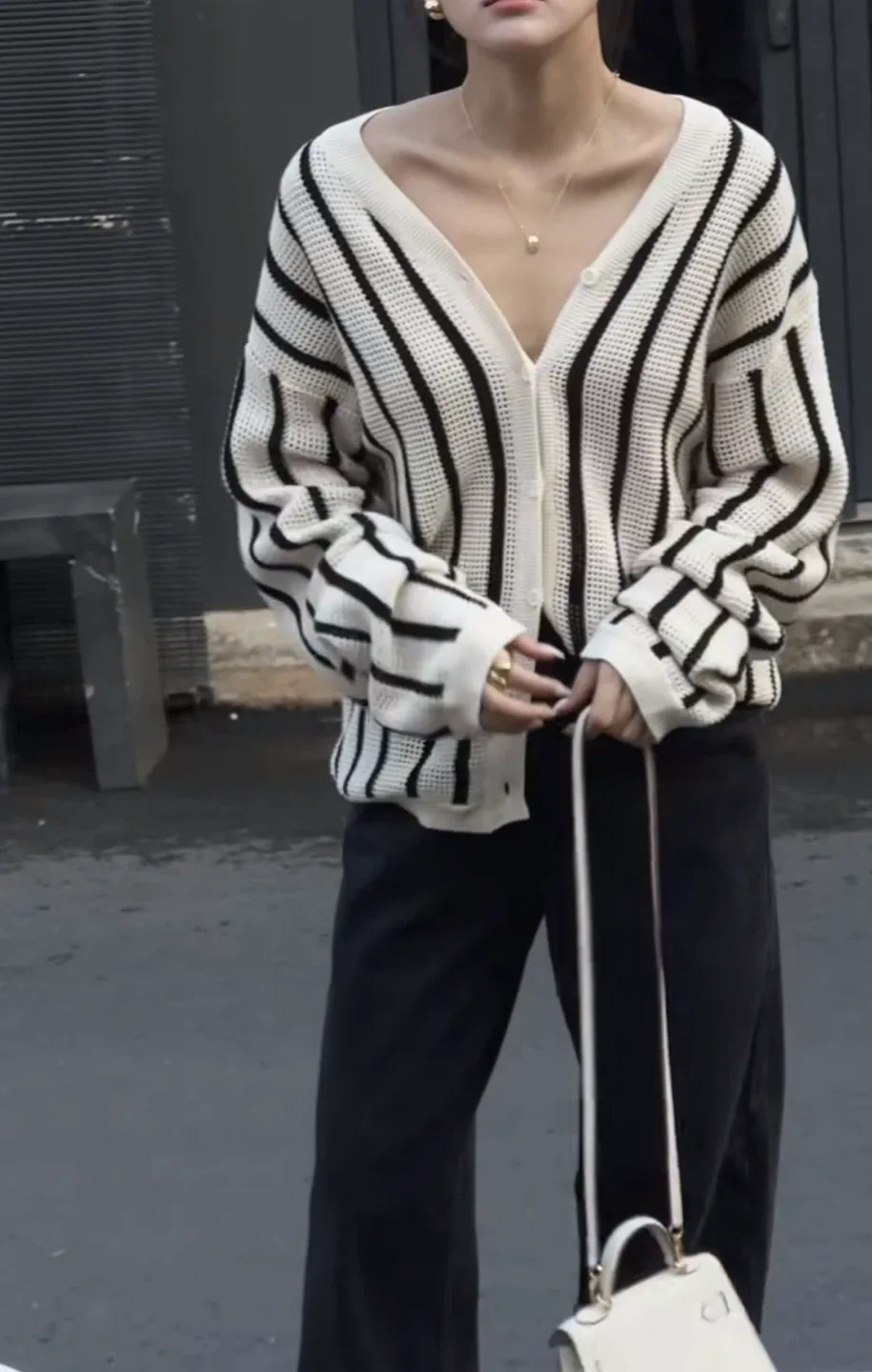 BASIC Striped Knit Cardigan image indicator(3)