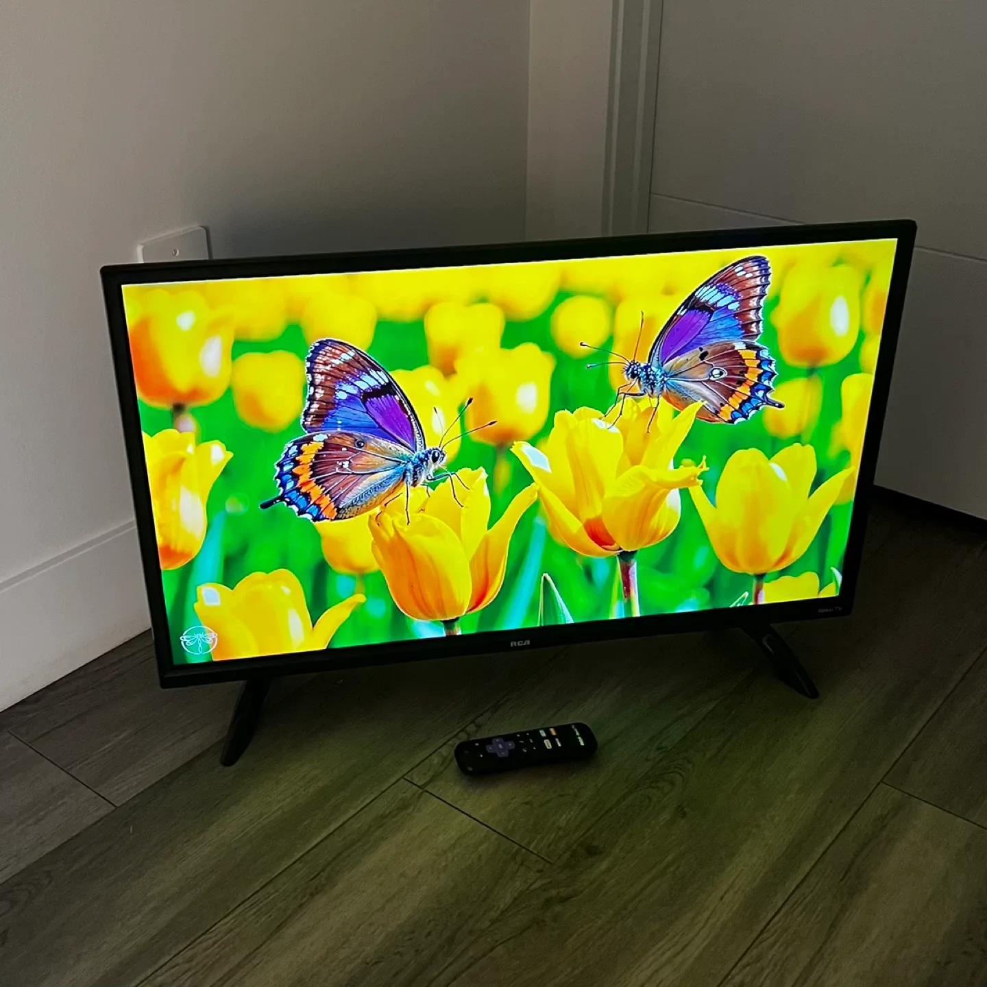 32" RCA Smart TV