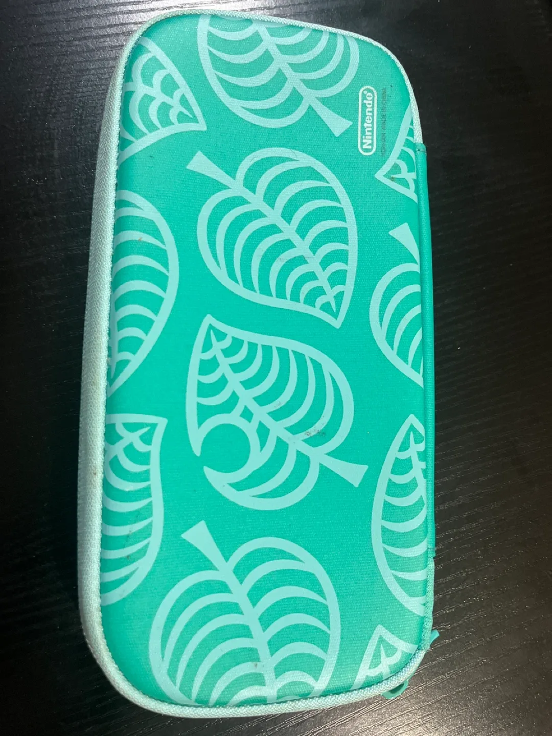 Nintendo Switch Lite Coral + 2 Games & Case image indicator(5)