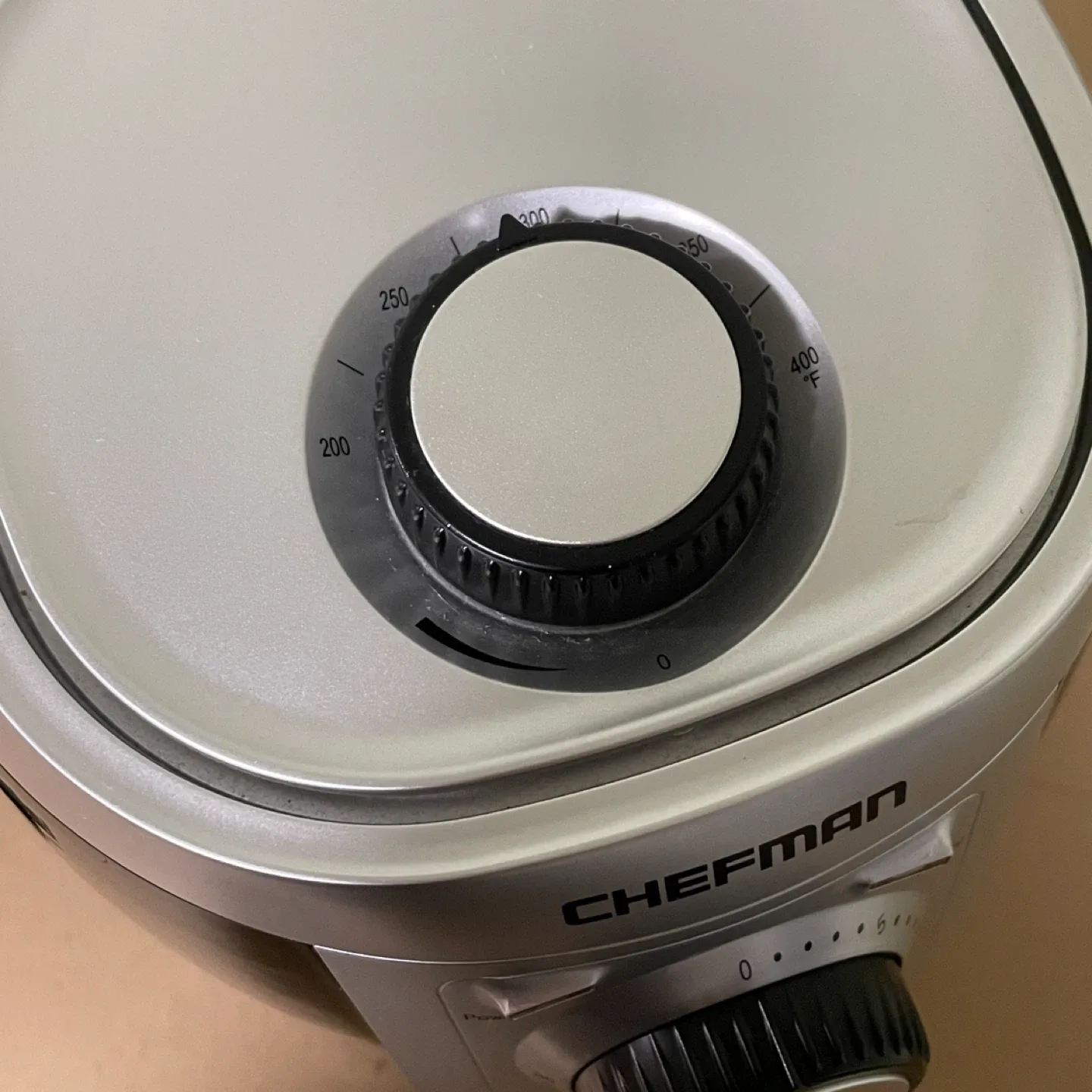 Chefman TurboFry 2-Quart Air Fryer image indicator(2)