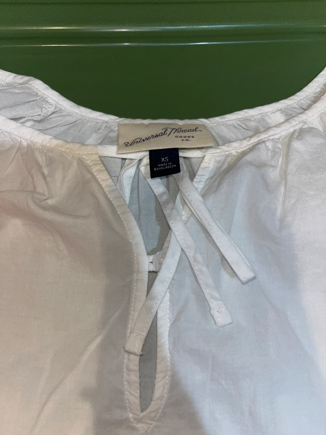 Universal Thread White Blouse - Size XS - photo 3