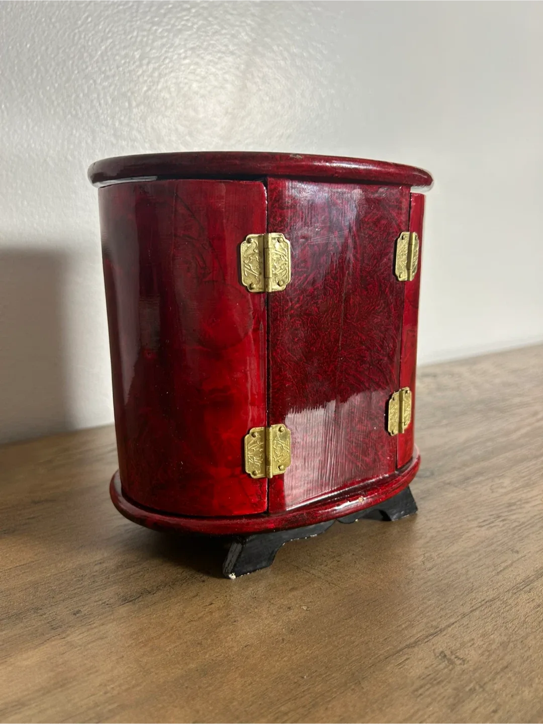 Vintage Chinese Rosewood Jewelry Box - Too Good to Miss! image indicator(4)