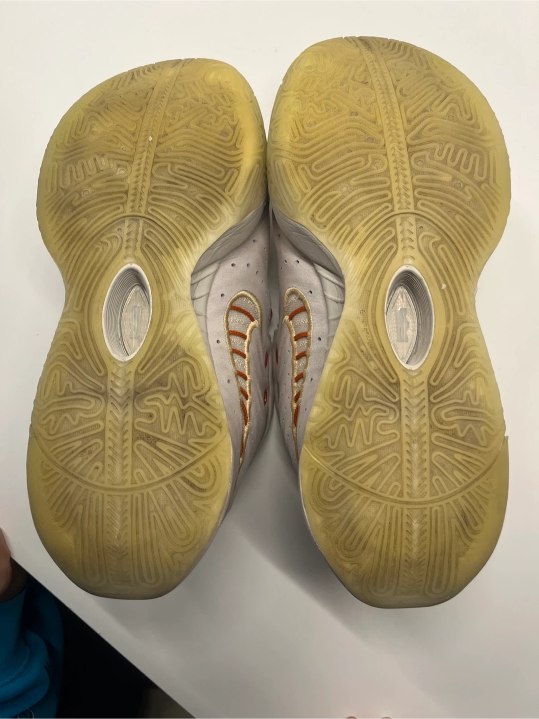 Nike LeBron 21 - photo 4