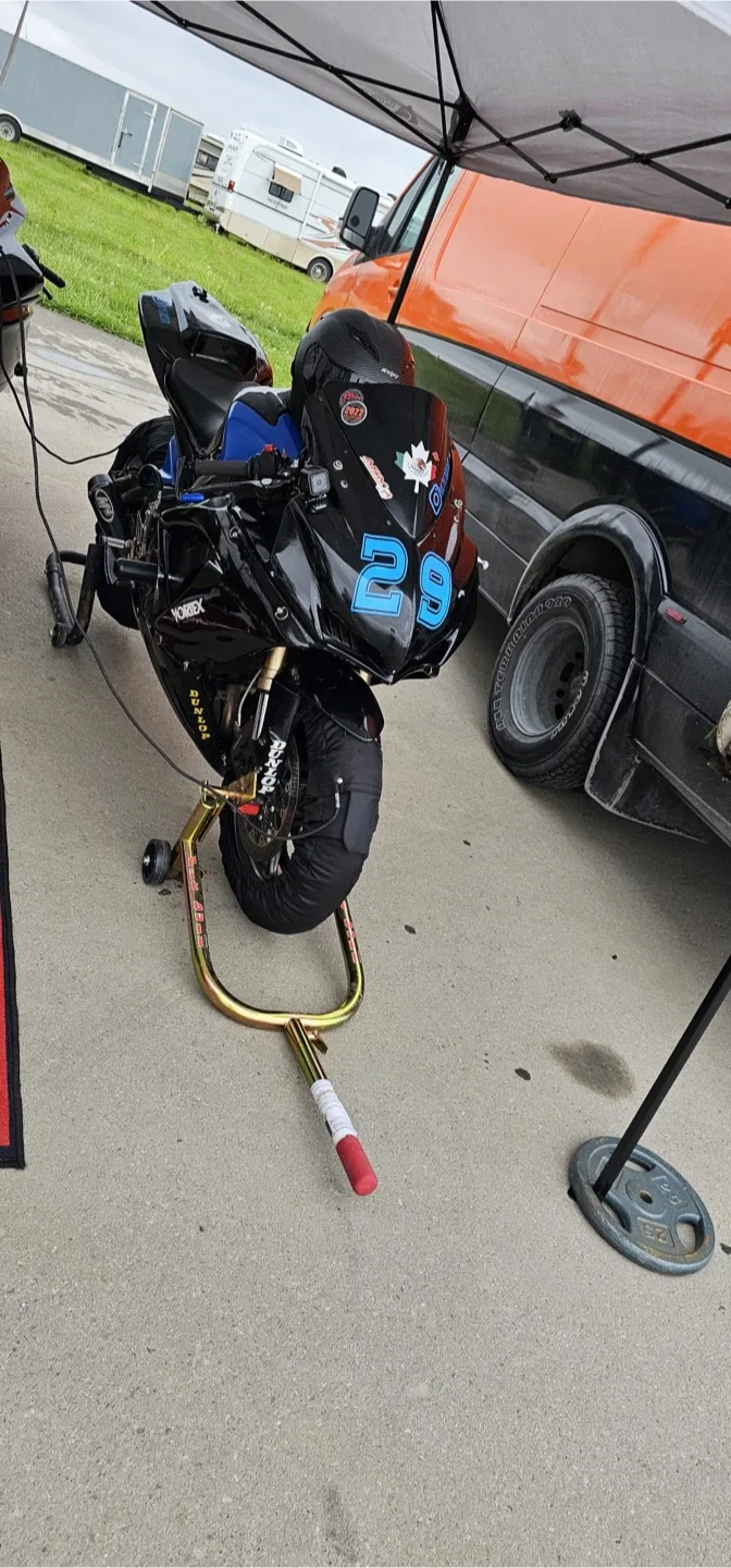 Suzuki gsxr 600 image indicator(3)