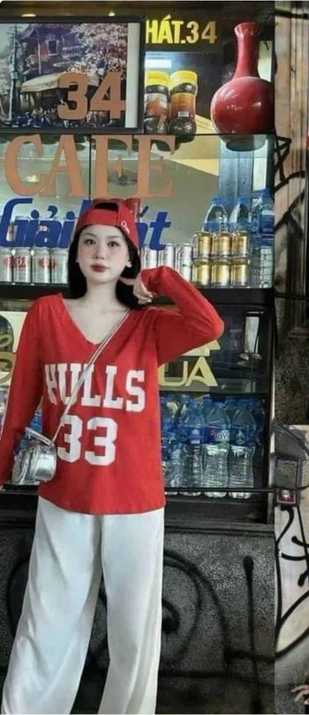 Red Hulls 33 Long Sleeve Top image indicator(3)