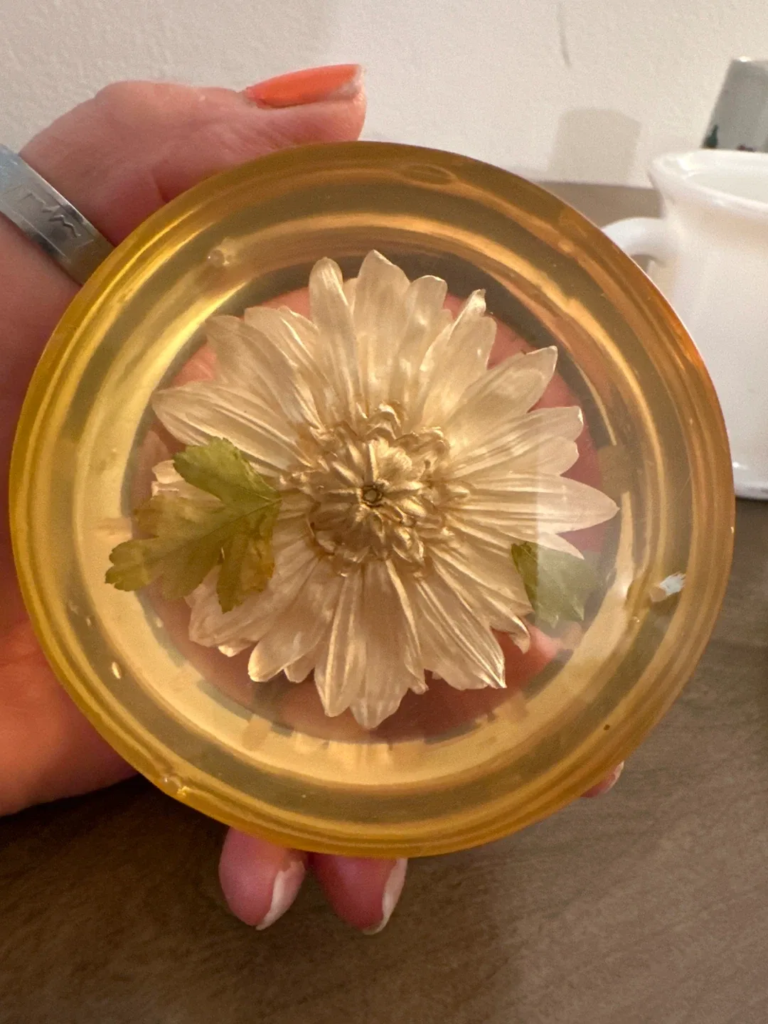 Flower Paperweight image indicator(3)