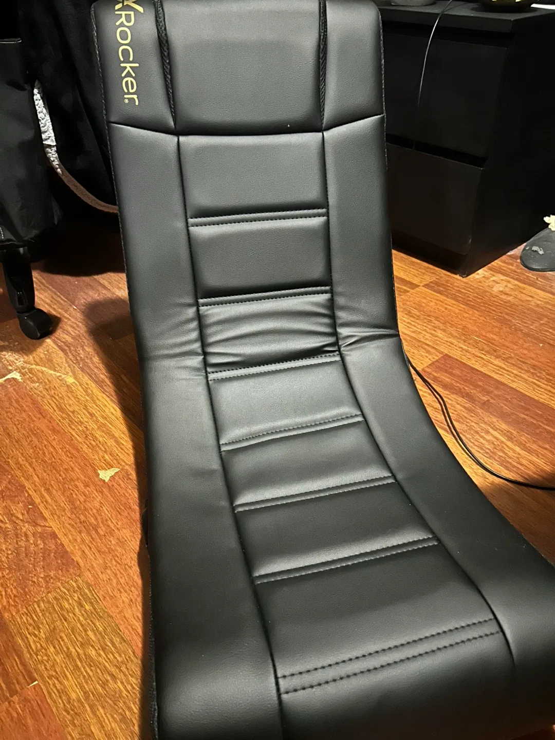X Rocker Gaming Chair - Black image indicator(2)