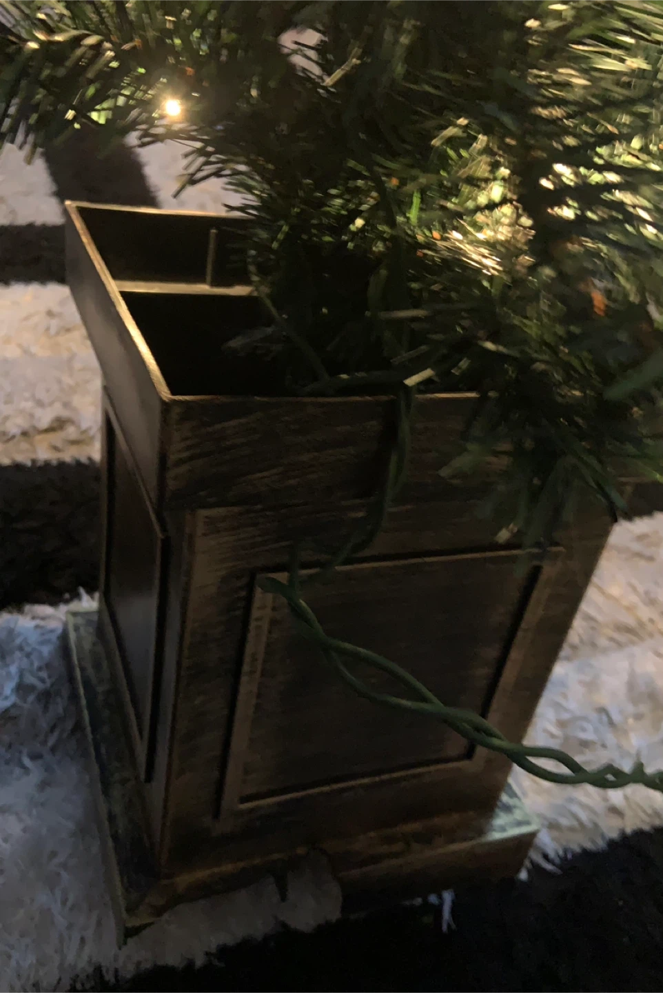 Pre-Lit Artificial Christmas Tree 3 1/2 Ft. - photo 2