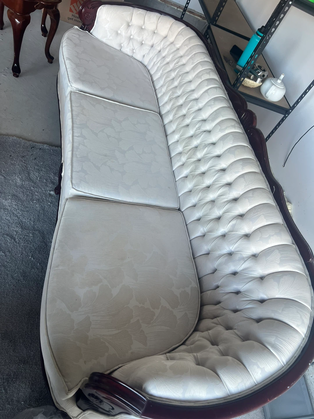 Vintage Style Sofa ,Chair Set ,coffee table and two side tables - photo 4