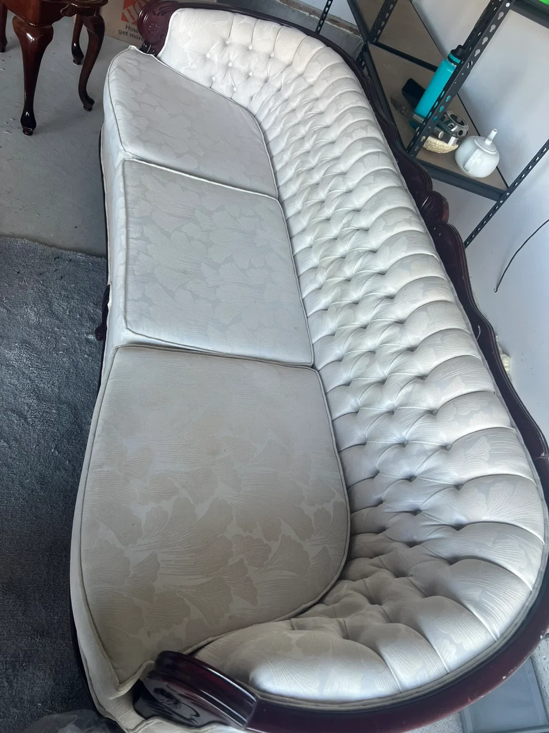 Vintage Style Sofa ,Chair Set ,coffee table and two side tables image indicator(4)