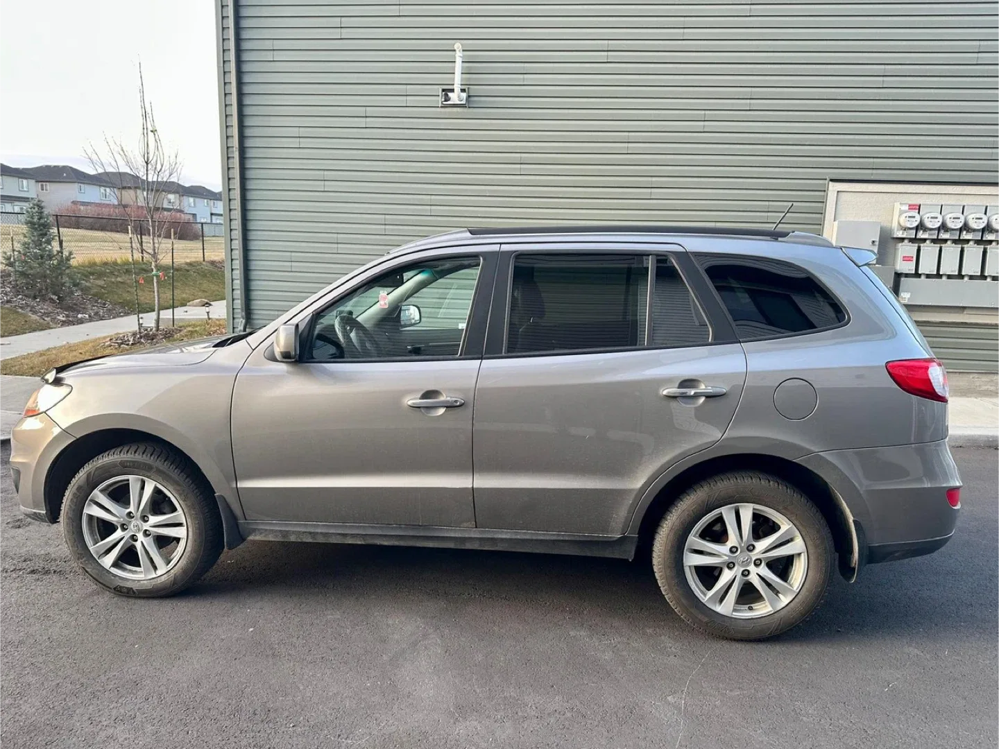 Hyundai Santa Fe SUV image indicator(7)