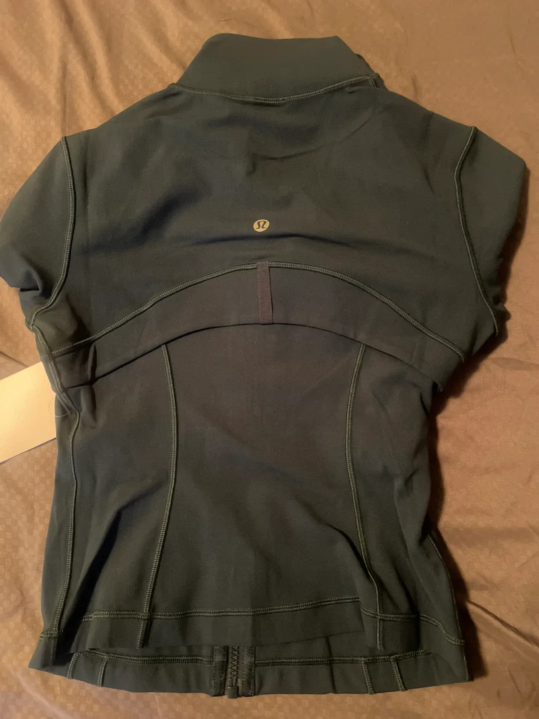 Lululemon Define Cropped Jacket *Nulu Size 4 image indicator(2)