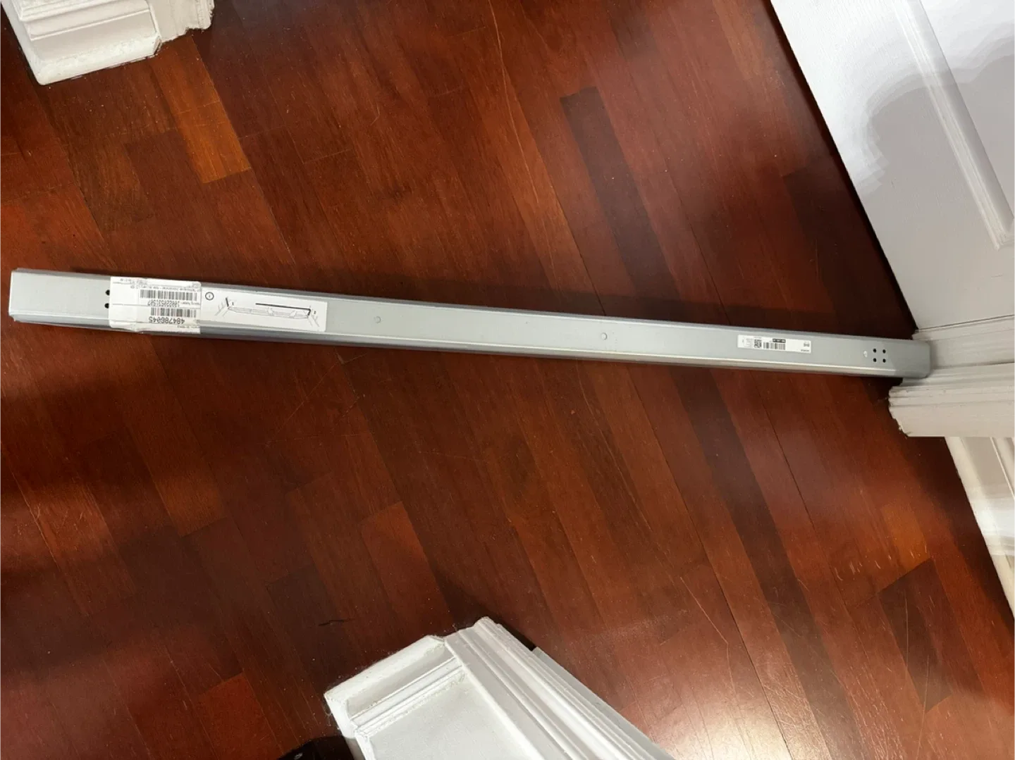 IKEA SKORVA Bed Midbeam image indicator(3)