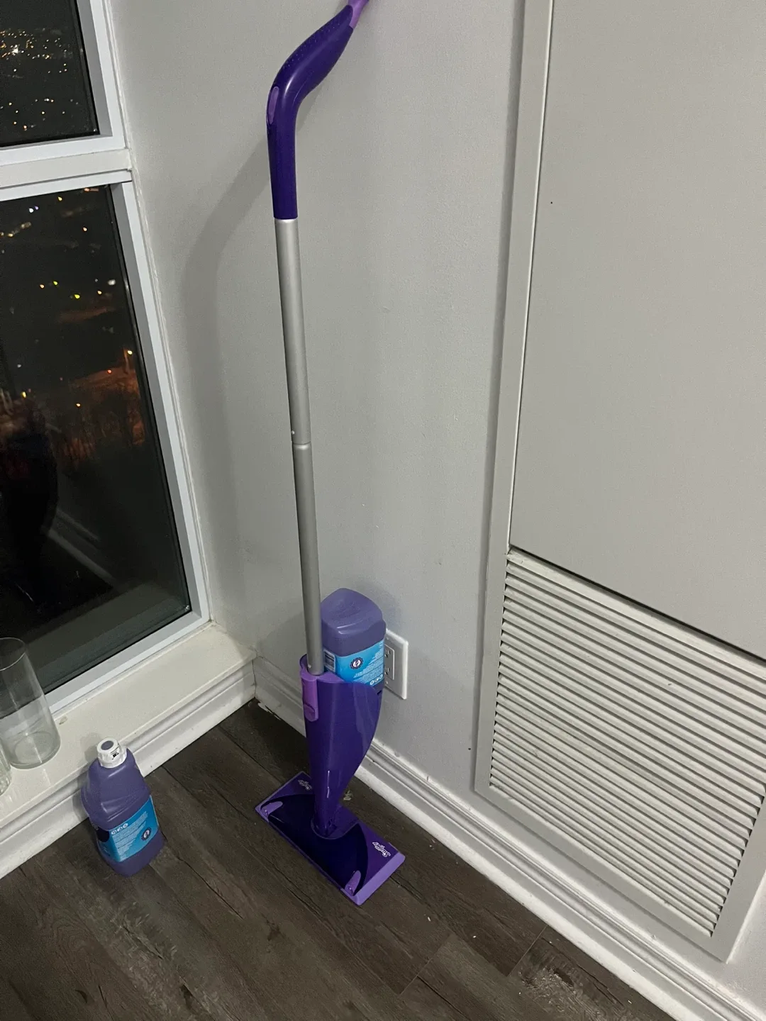 Swiffer WetJet Mop (Fluid and Wipes Included)