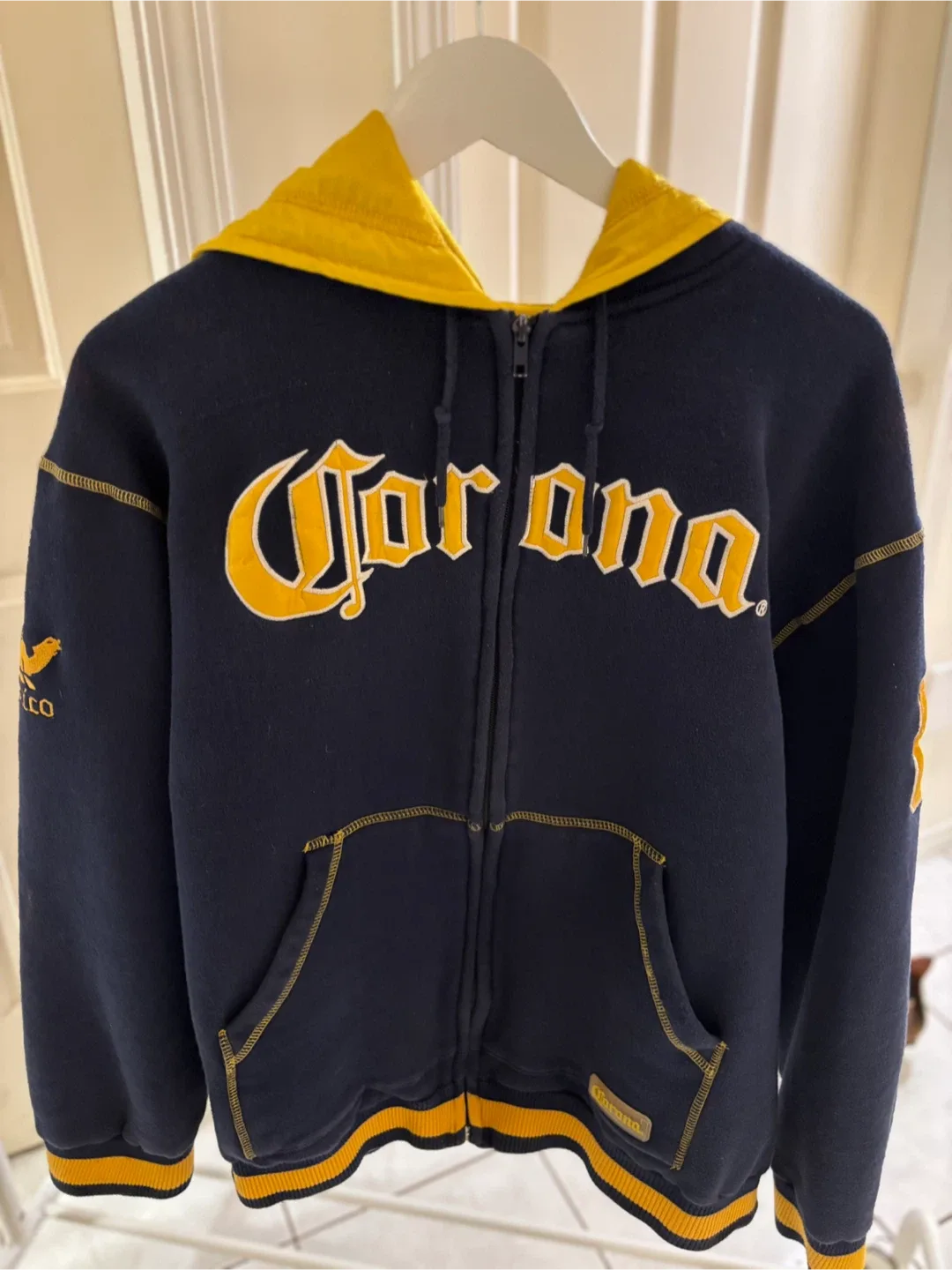 🟦 🧡 Men’s Corona Zip Zip-Up Hoodie - Size XL  🧡🟦