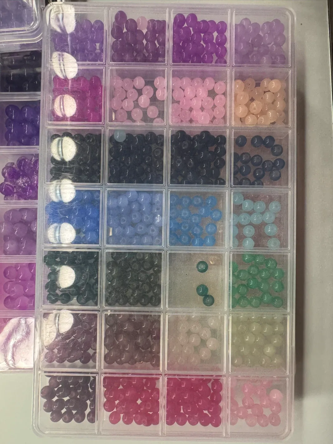 7 Beads sets  in Organizer image indicator(3)