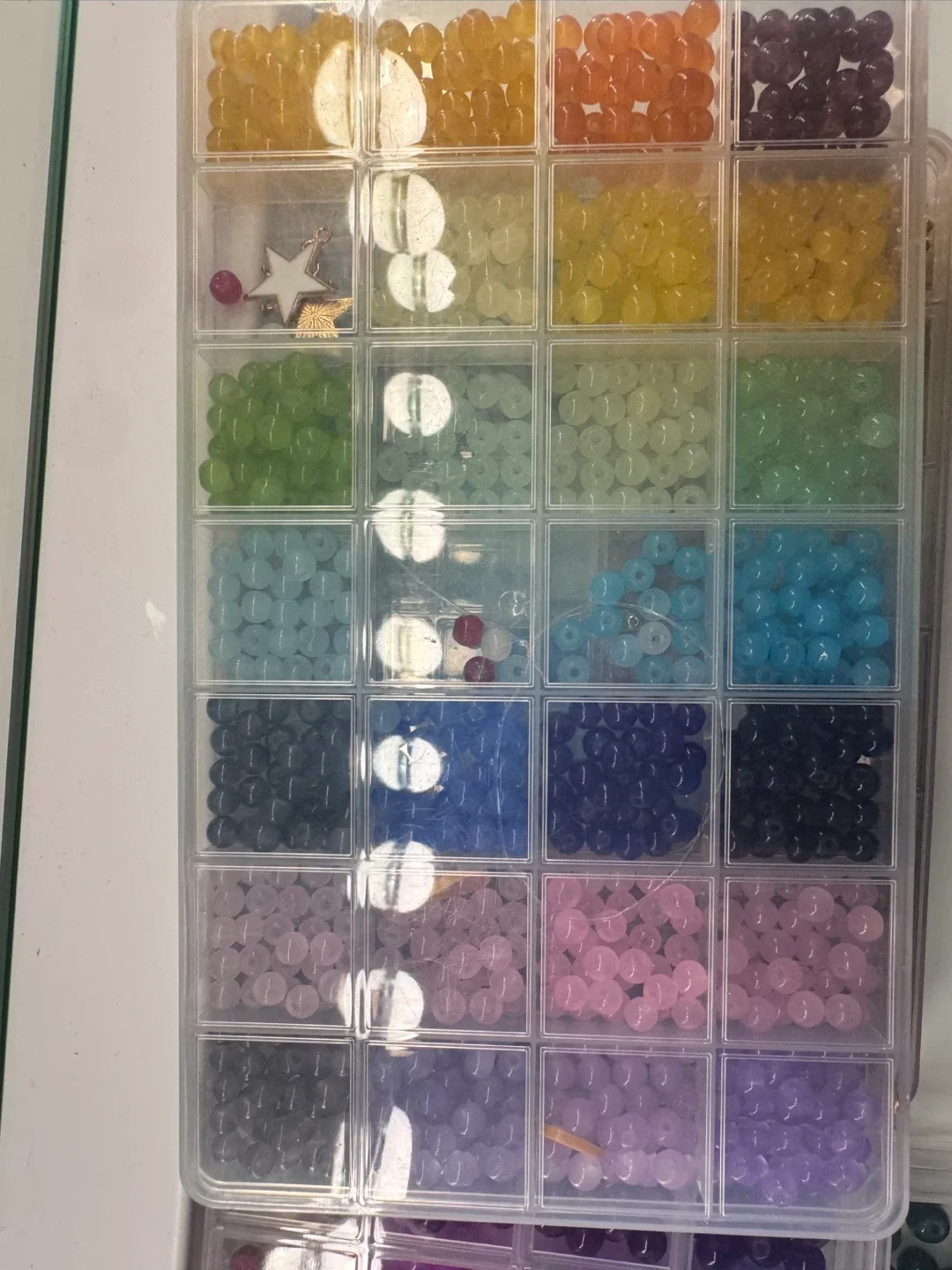 7 Beads sets  in Organizer image indicator(4)