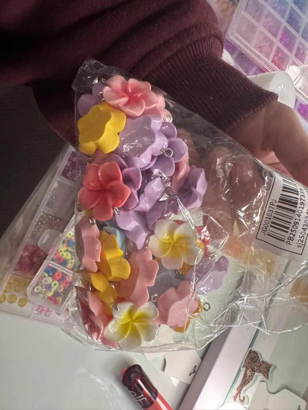 7 Beads sets  in Organizer image indicator(10)