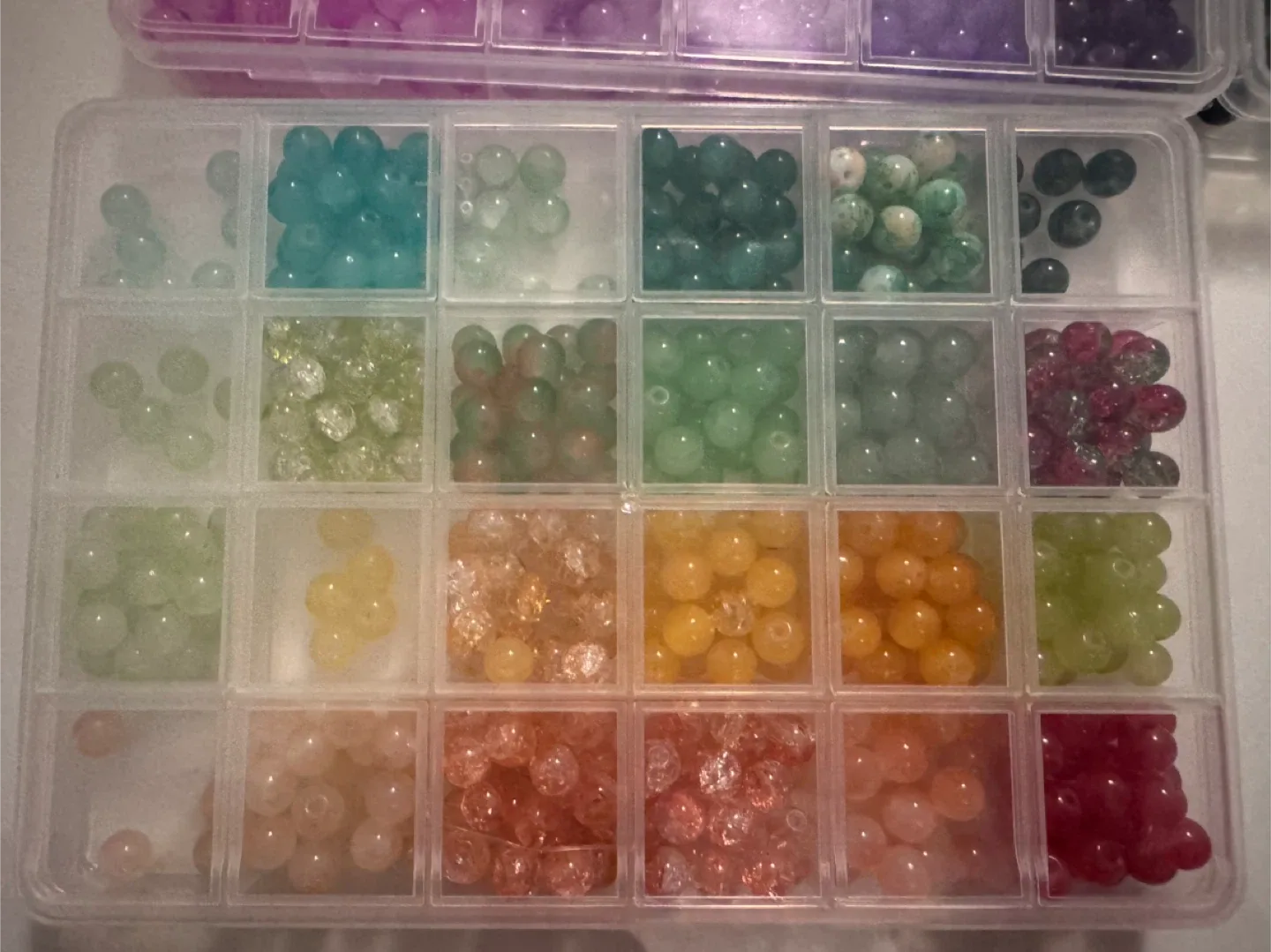 7 Beads sets  in Organizer image indicator(8)