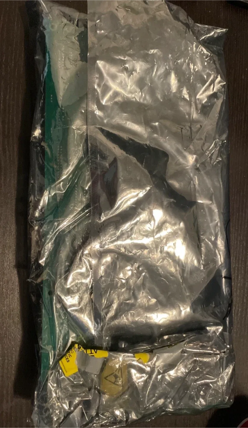 ISO Electronic Parts Surplus Buyer image indicator(2)