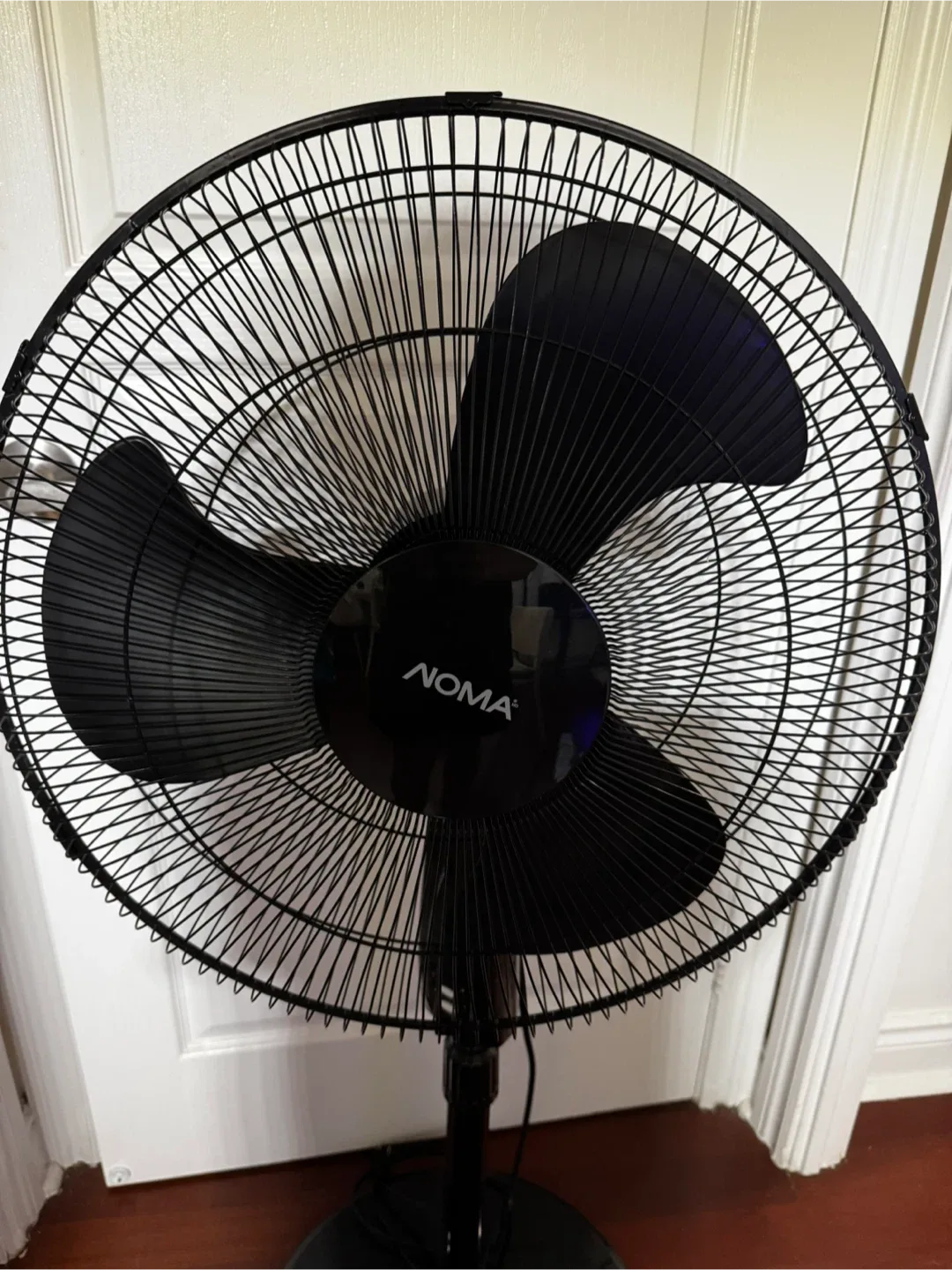 Noma Oscillating Stand Fan - Black image indicator(2)