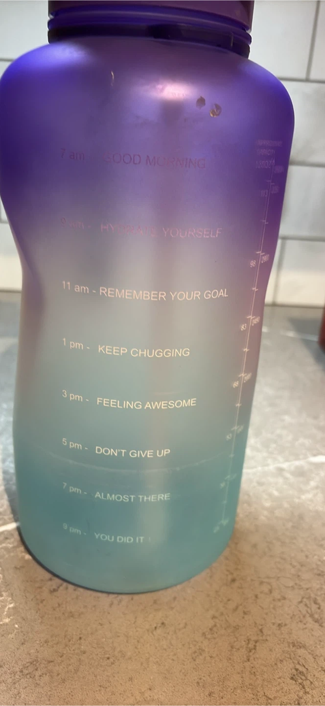 Ombre 128 oz Purple Water Bottle - photo 3