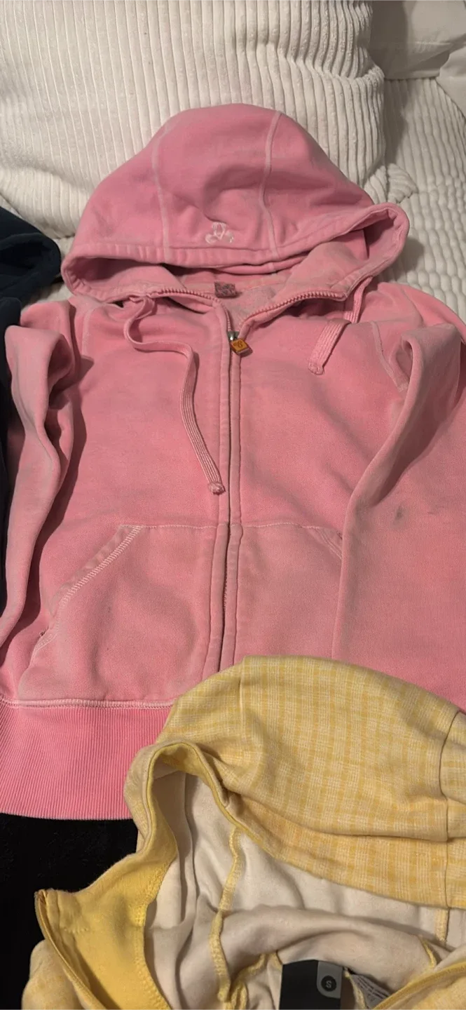 Bench Hoodies - Blue, Pink, Yellow, Grey