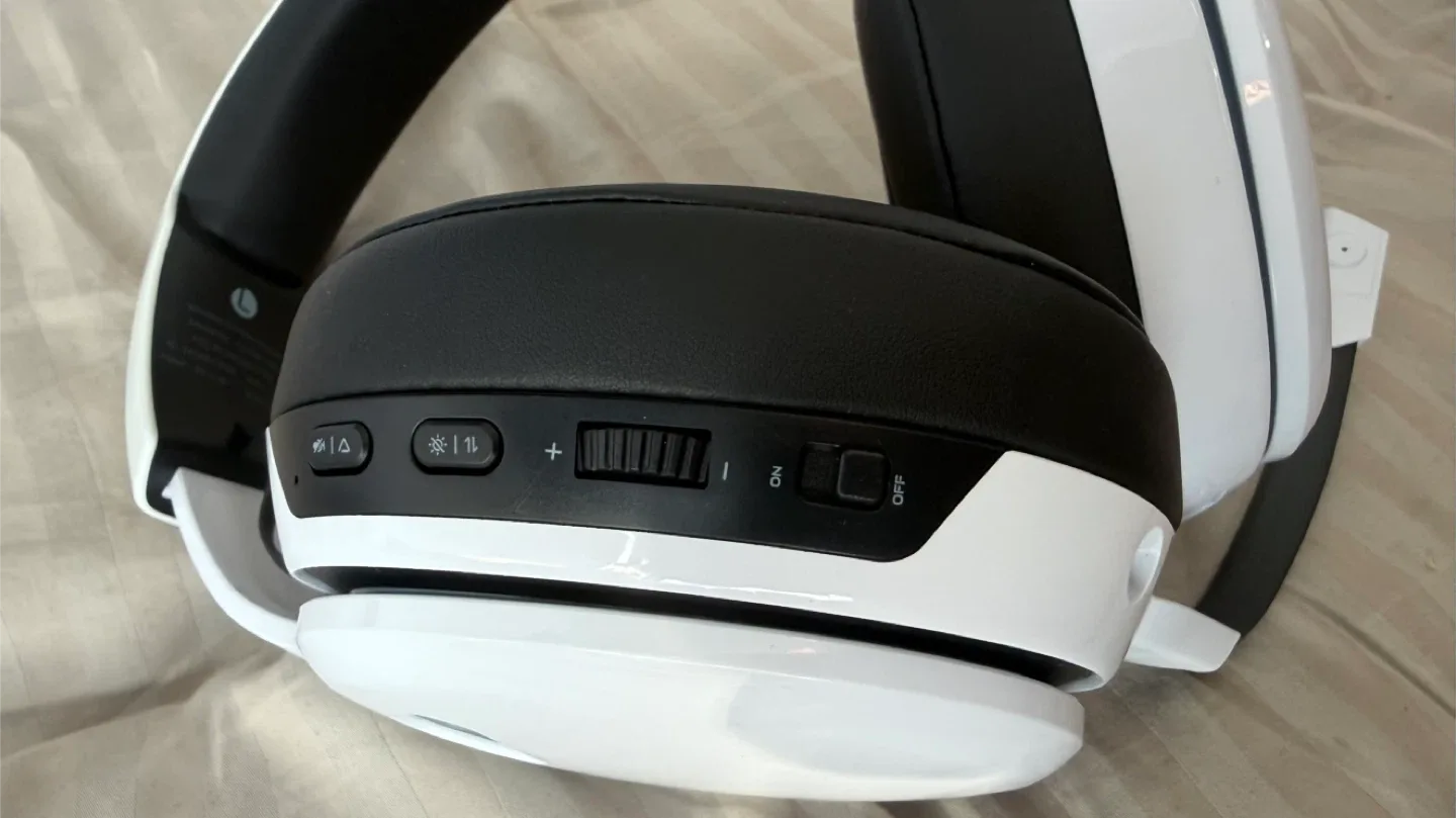 LucidSound Captain 300 Wireless Gaming Headset