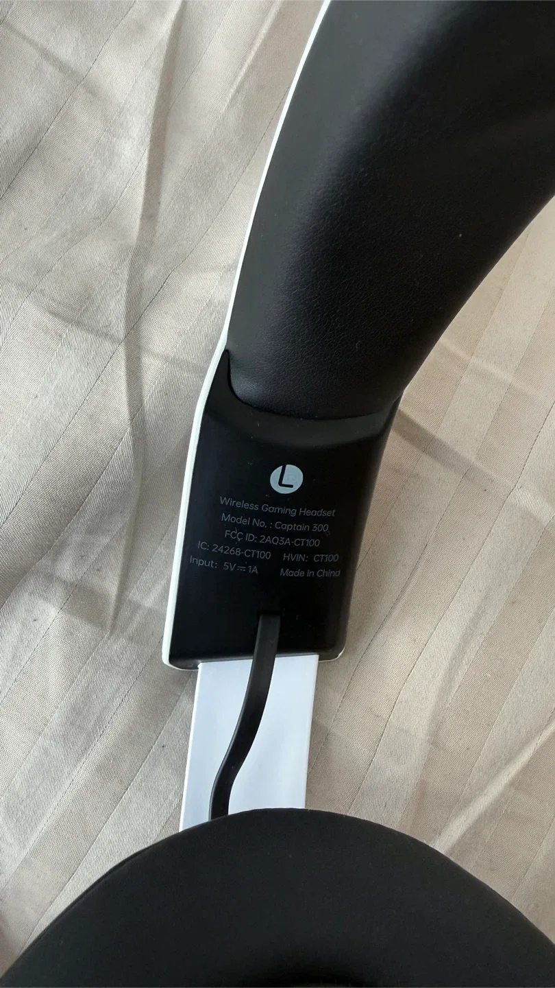 LucidSound Captain 300 Wireless Gaming Headset image indicator(3)