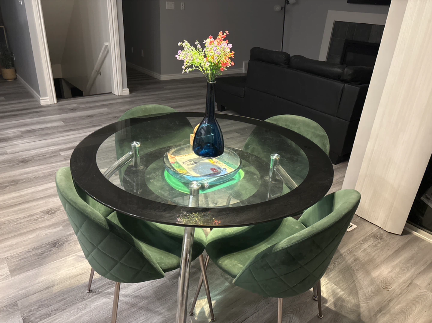 Round Glass Dining Table with 4 Green Velvet Chairs - photo 3