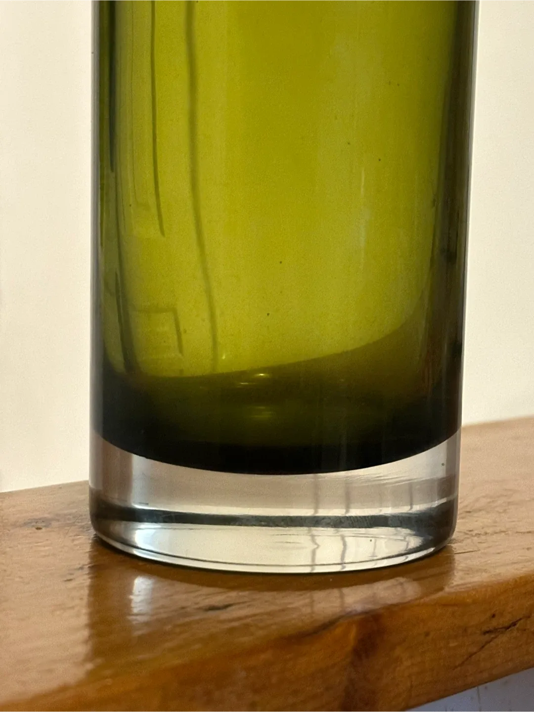 Finnish Mid Century Olive Green Vase image indicator(4)