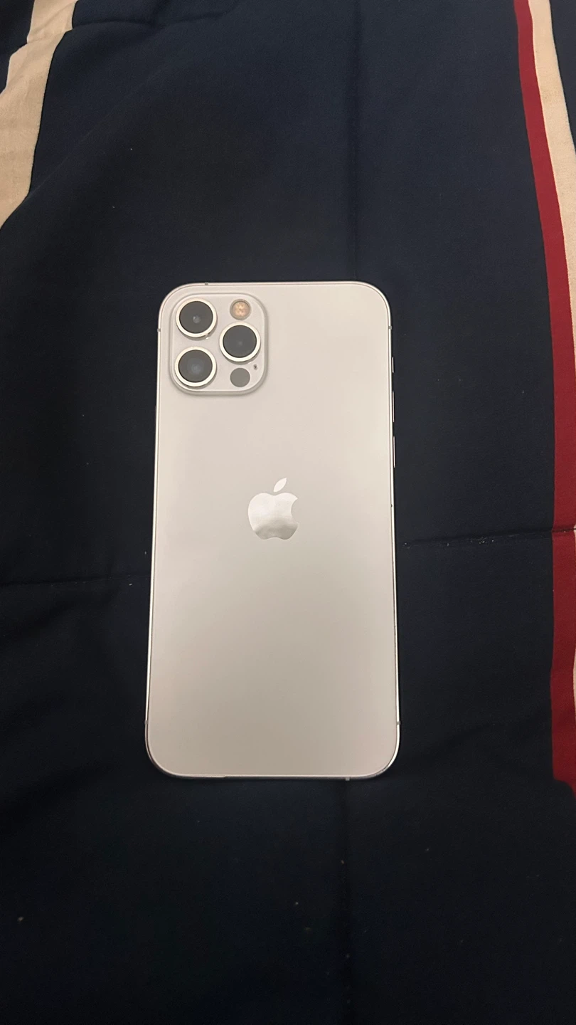 iPhone 12 Pro Max - Silver - photo 2
