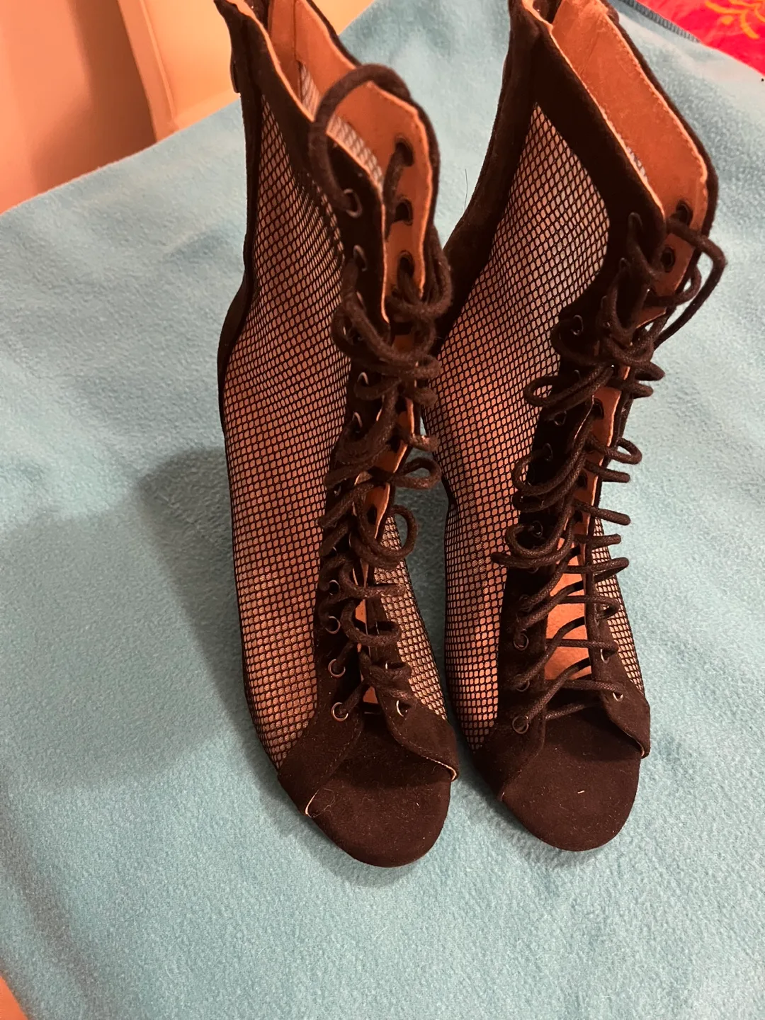 Black Lace-Up Heel Booties 7/8 image indicator(3)
