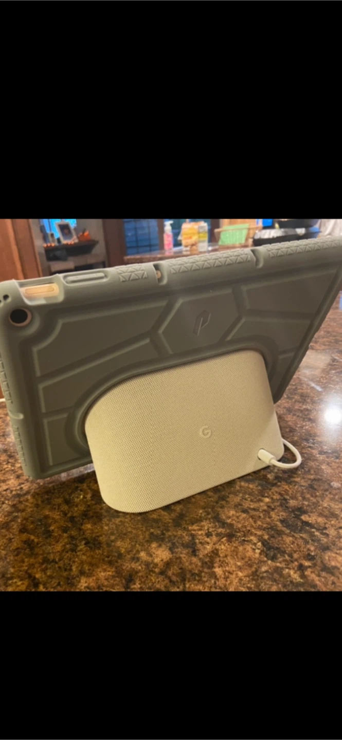 Google Pixel Tablet with Charging Speaker Dock - photo 2