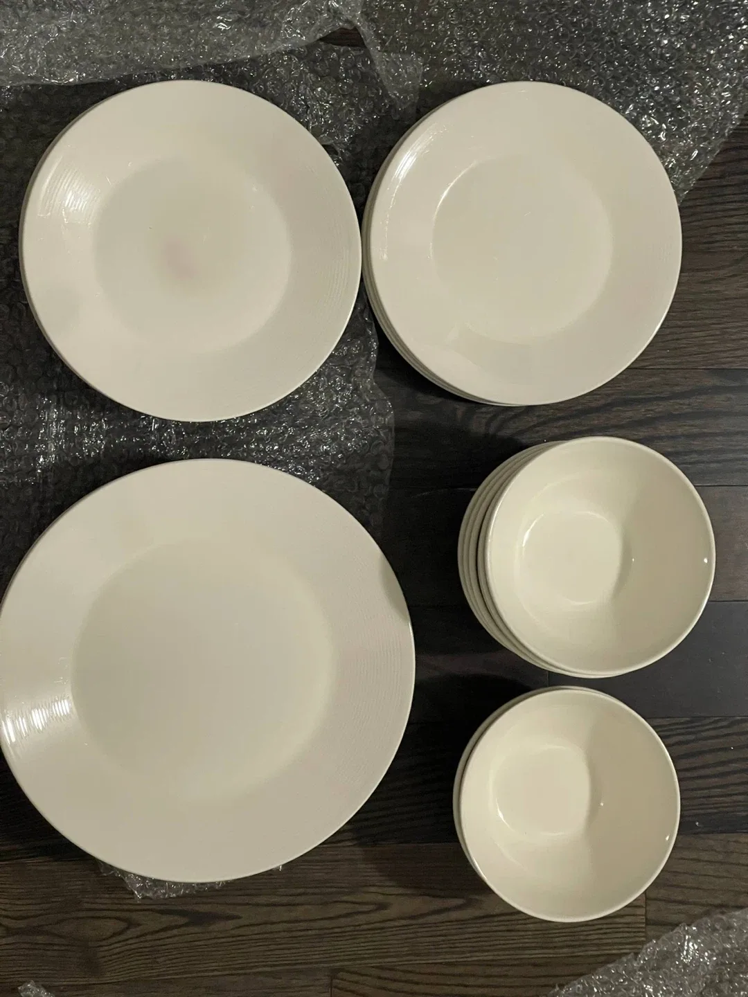 30 piece White Plates and Bowls Set.