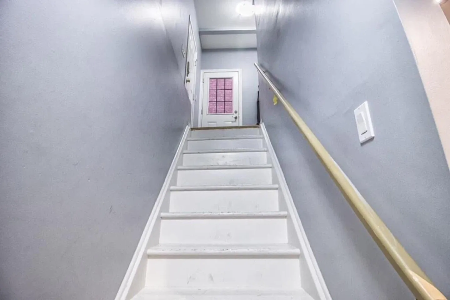 2 Bedrooms Basement image indicator(7)