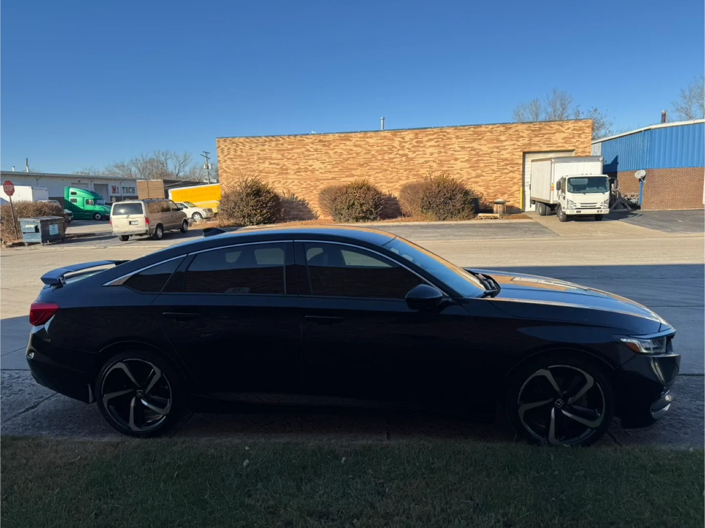 2018 HONDA ACCORD SPORT image indicator(2)