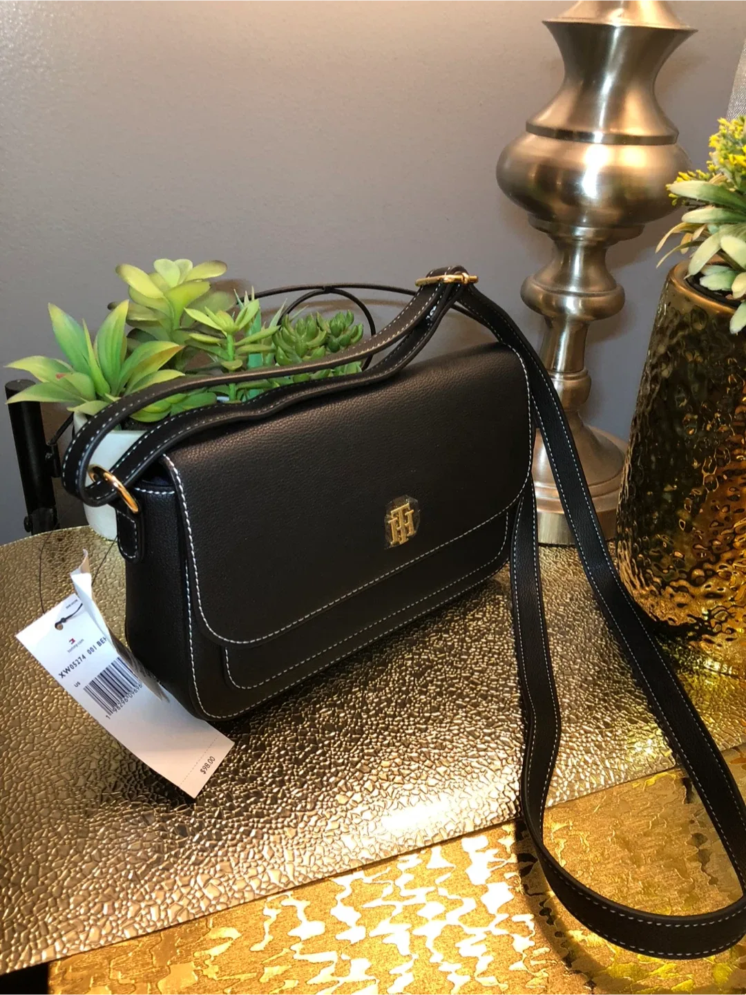 Tommy Hilfiger Black Crossbody Bag - New with tags! image indicator(5)
