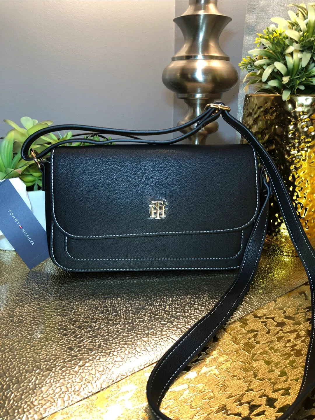 Tommy Hilfiger Black Crossbody Bag - New with tags! image indicator(6)